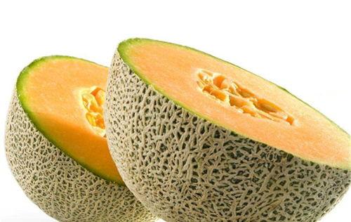 吃美食哈密瓜,甜蜜滋味,尽享舌尖盛宴